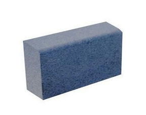 路側(cè)石產(chǎn)品中心 廣州市增城鴻葳建材廠，打造堅(jiān)固耐用的城市建筑材料